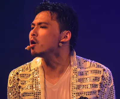 赵坤铄