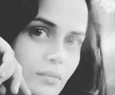 Cyli Khare