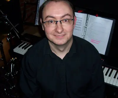 Chris Snelling