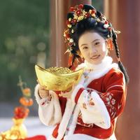 弋李泽嘉演员头像