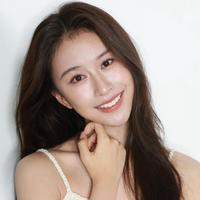 强雯演员头像