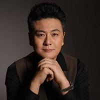 鲍奇龙演员头像