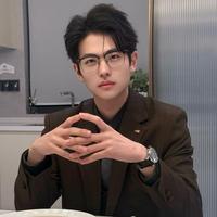 余昕宇演员头像