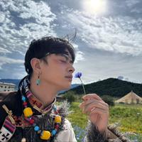 钟明允演员头像