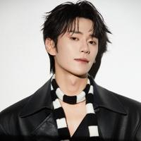 闫丁翔宇演员头像