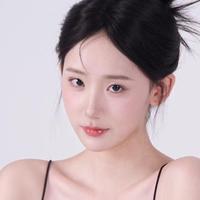 国秋果演员头像