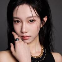 冯馨迪演员头像