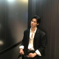 闵杰演员头像