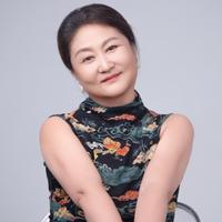 张大美演员头 像