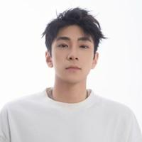 闫祉男演员头像