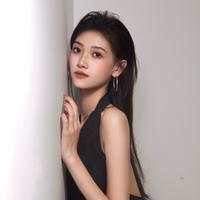 何言演员头像