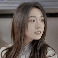 吕璐璐演员头像