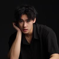 严佳炜演员头像