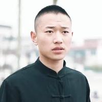 石头演员头像