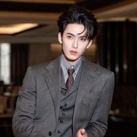 张恩与演员头像