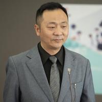 王建宏演员头  像