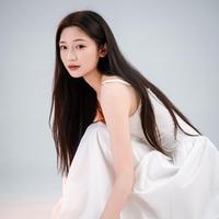 梁嘉颖演员头像
