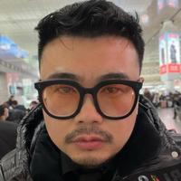 闫龙演员头像