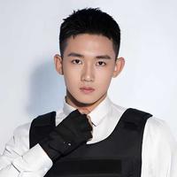 王晨硕演员头像