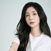 郑筠芊演员头像