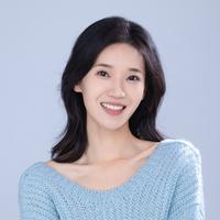 闫文君演员头像