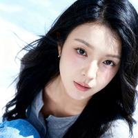 筱佳演员头像
