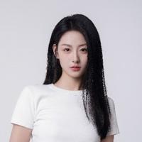 王  艺阳演员头像