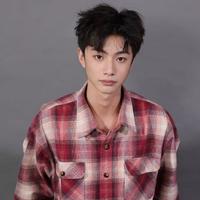 杨光演员头像