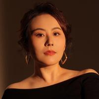彭小容演员头像