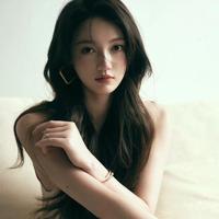 邹海媚演员头像