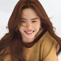 邓溪子演员头像