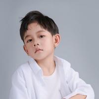 小盖子演员头像