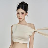 李泱演员头像