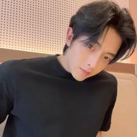  纪君演员头像