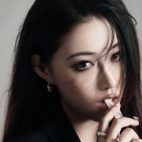 邢佩億演员头像