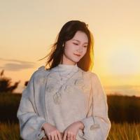 李婧雯演员头像