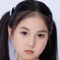 小米粒演员头像