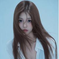 亚亚演员头像