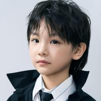 李铭轩演员头像
