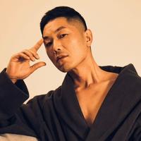 周纪伟演员头像