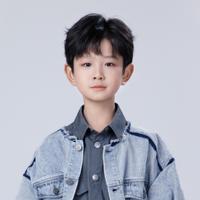 周忱熙演员头像