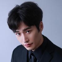 黄旭飞演员头像