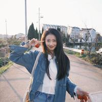 龙艺桐演员头像
