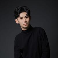周峻涵演 员头像