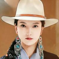 拥中卓玛演员头像