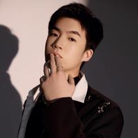 赵 炳旭演员头像