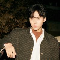 王龙演员头像