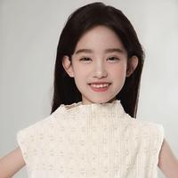 李富怿心（小米）演员头像