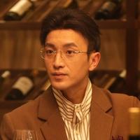 刘峻坤演员头像