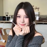高璟怡演员头像